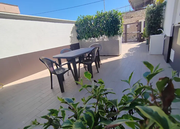 Dimora S Antonio Apartment *